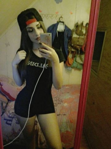 Яна